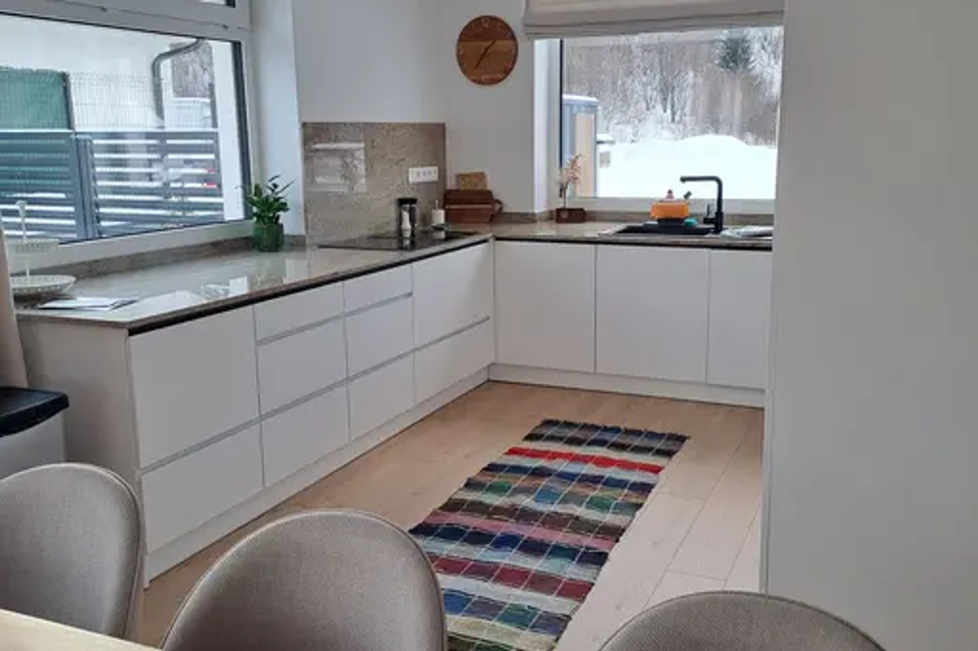 Plne vybavená kuchyňa - foto 3